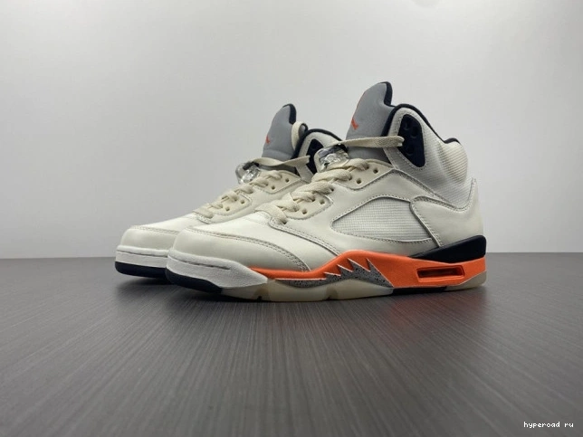 5 Retro Jordan Total DC1060-100 Orange 1106